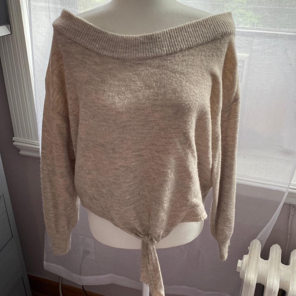 Express Off the shoulder top